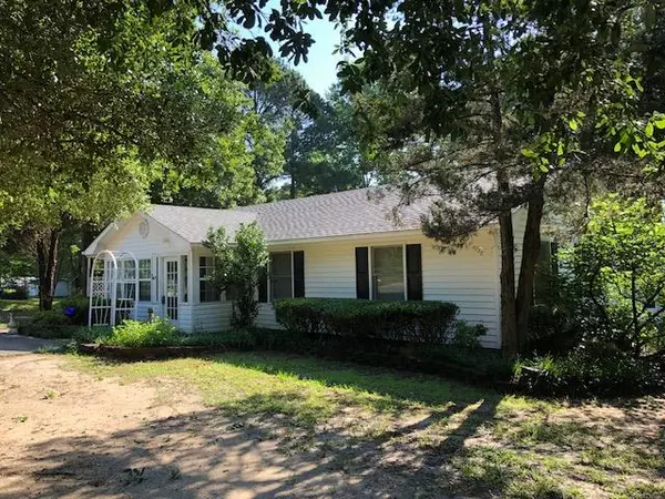 320 Hudson Graham Road, Sumter, SC 29150