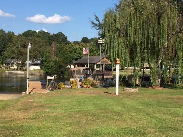 Summerton, SC 29148,1025 Blackberry Bush Rd