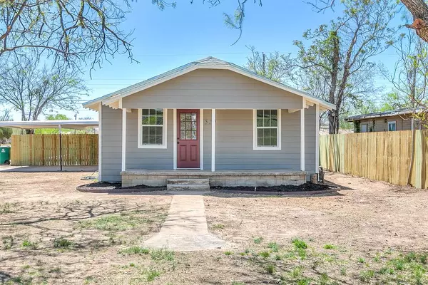 San Angelo, TX 76901,529 E 23rd St