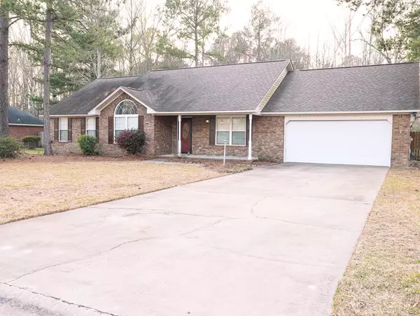 380 Trailwood Dr, Sumter, SC 29154