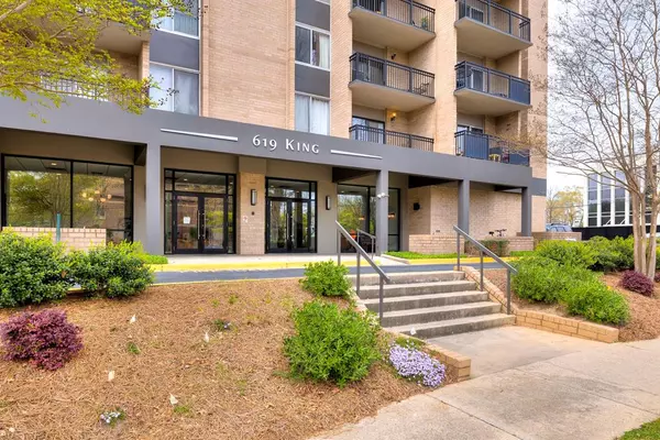 Columbia, SC 29205,619 King Street UNIT 303