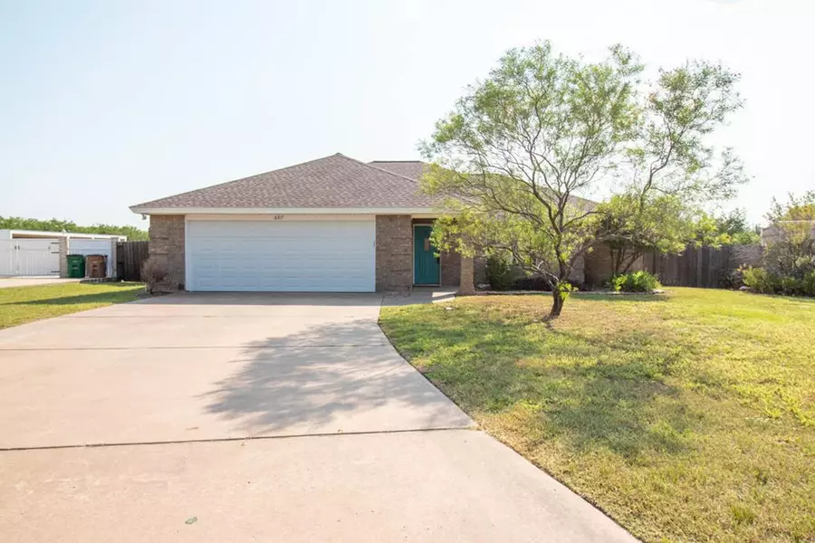 6317 Wrangler Lane, San Angelo, TX 76904-3302