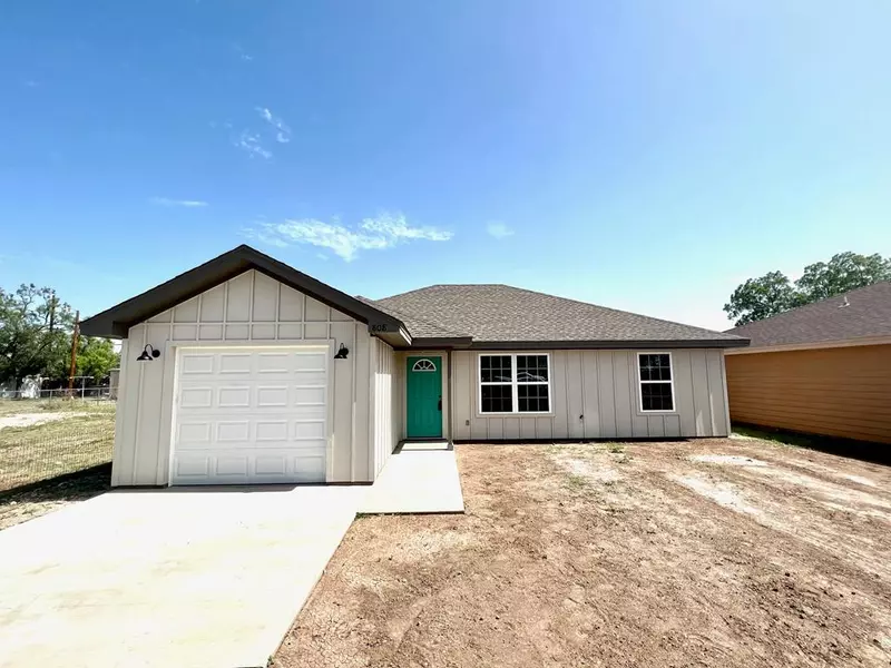 808 E 21st St, San Angelo, TX 76903