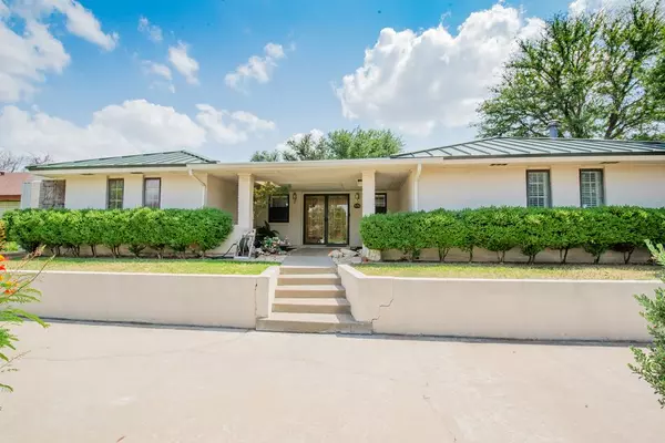 San Angelo, TX 76904,3213 Sierra Dr