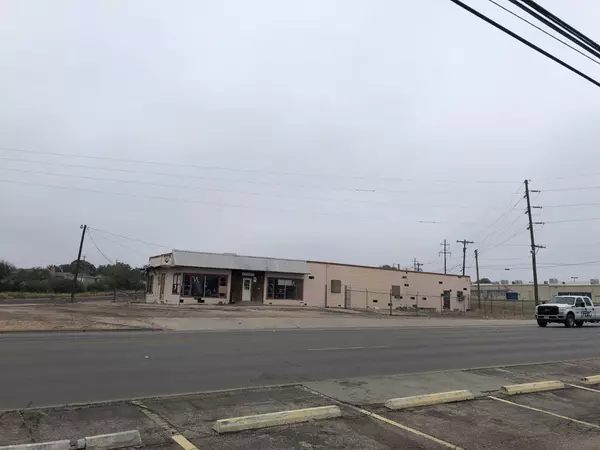 San Angelo, TX 76901,3320 Arden Rd