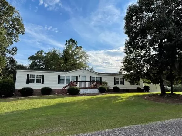 1190 Copeland Drive, Manning, SC 29102