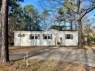 1414 Beaver, Manning, SC 29102