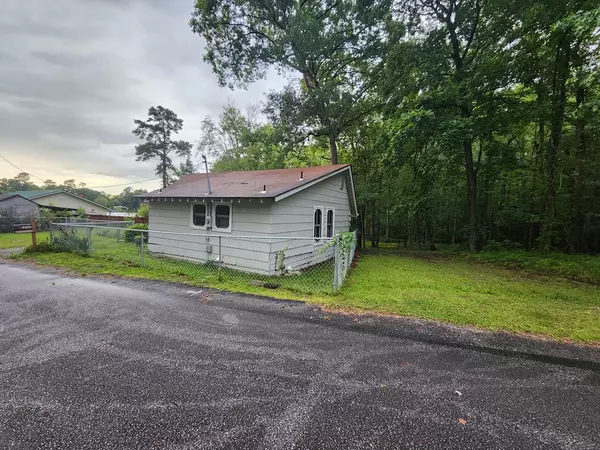 Manning, SC 29102,1764 Stukes Rd