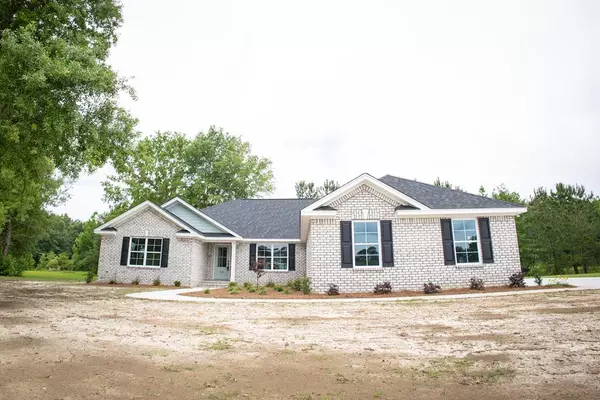 1115 McKenzie Road, Manning, SC 29102