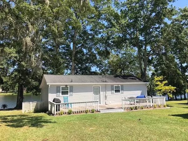 Manning, SC 29102,1226 Bayview Drive