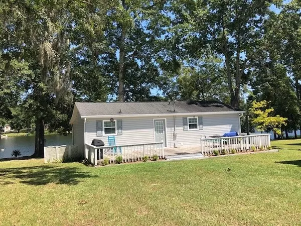 Manning, SC 29102,1226 Bayview Drive