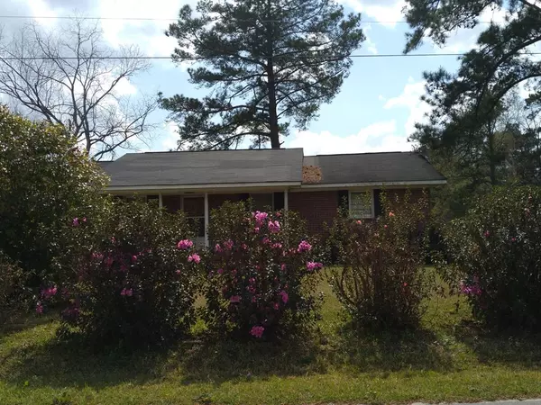 523 Hesseman Ave, Holly Hill, SC 29059