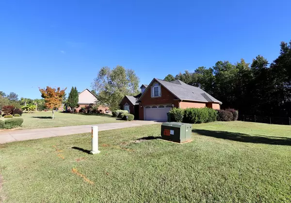 Dalzell, SC 29040,2635 TURNINGLEAF LN