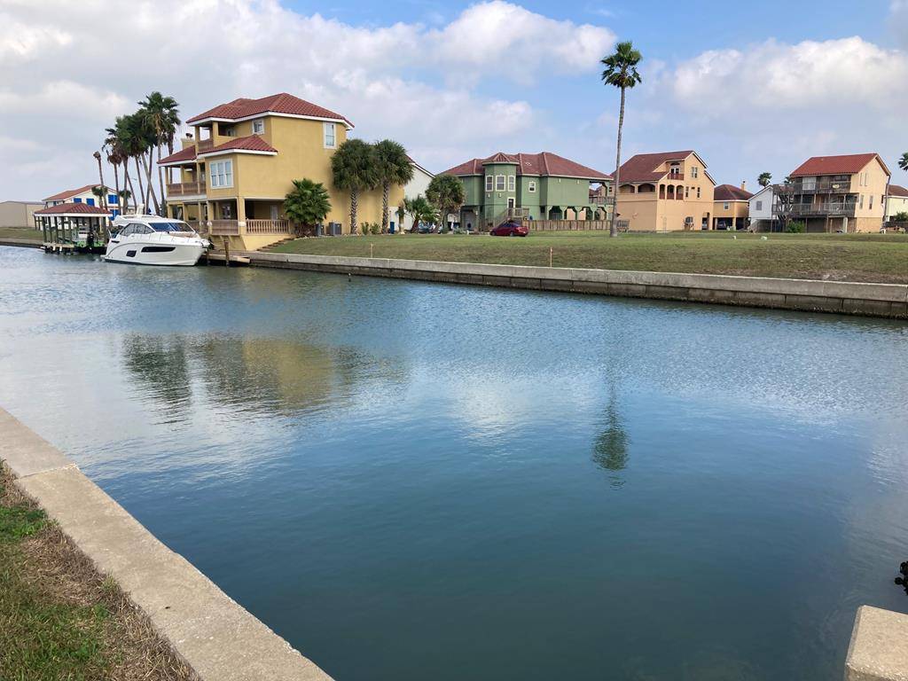 705 Snug Harbor, Corpus Christi, TX 78402