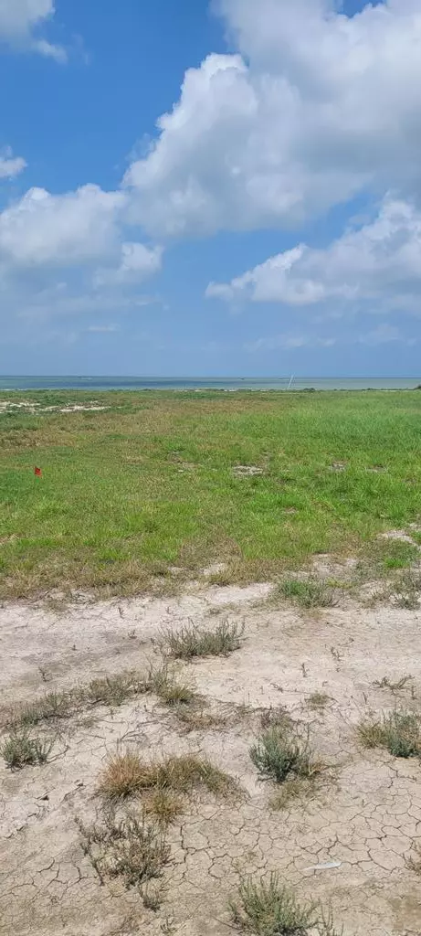 Rockport, TX 78382,4 Tradewinds Circle