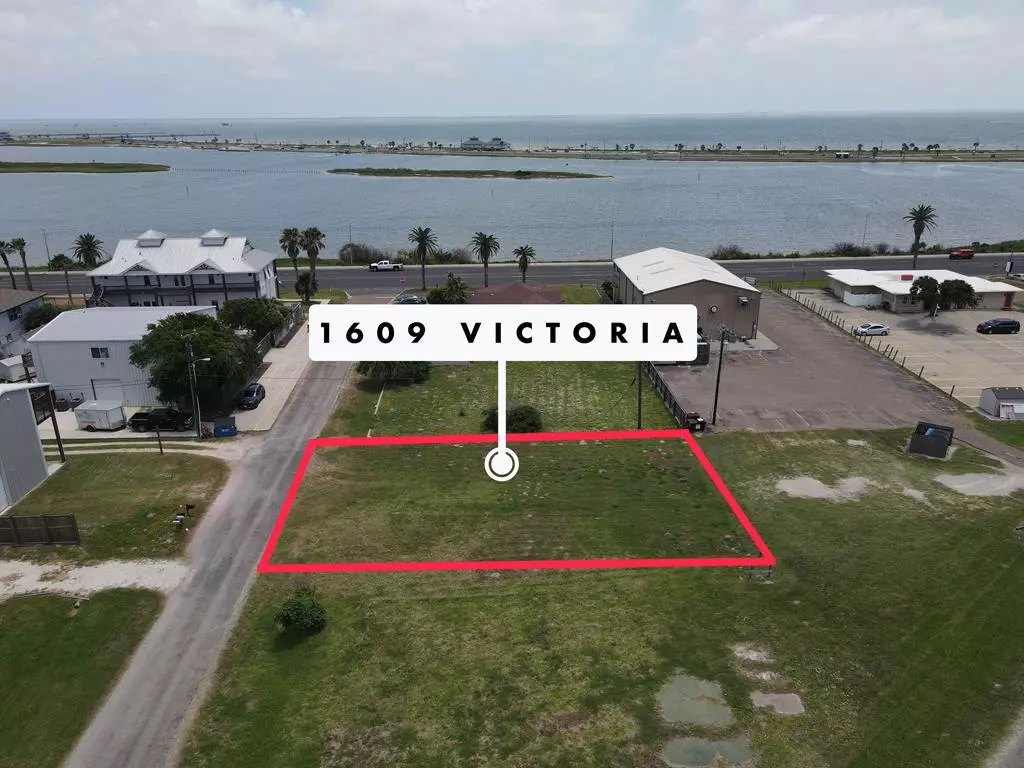 Rockport, TX 78382,1609 Victoria Ave