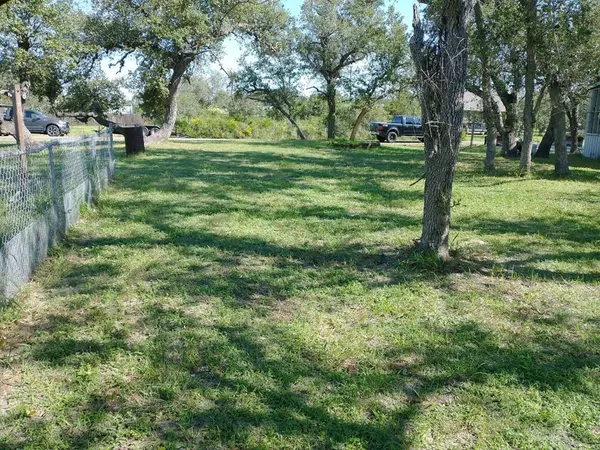 23 Poolside Loop, Rockport(holiday Beach), TX 78382