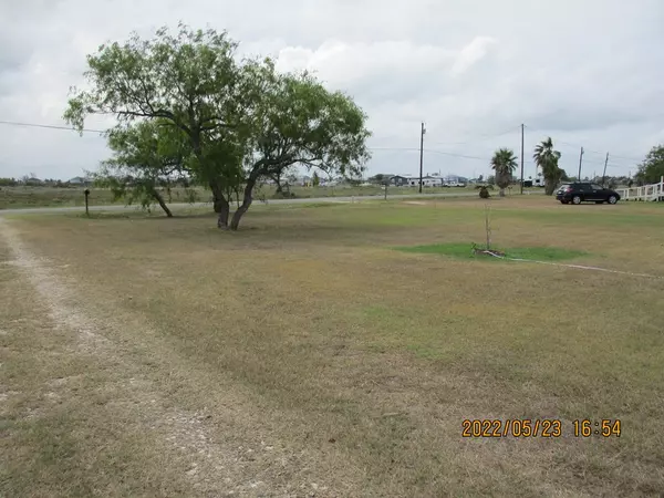 Rockport, TX 78382,202 W Salt Lake Road