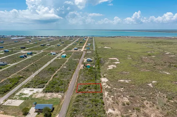 542 Water Oak Lane, Rockport, TX 78382