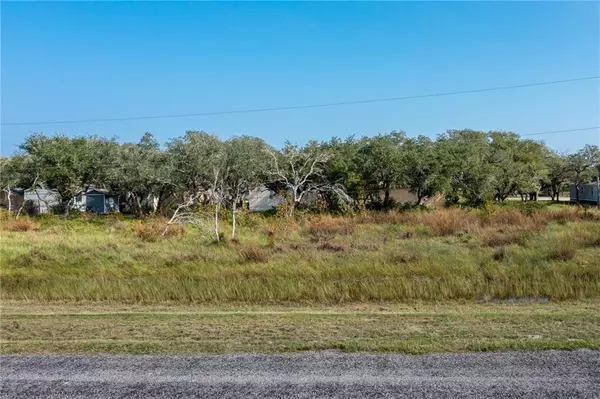 816 N Traylor Ave #Lot 29, Rockport, TX 78382