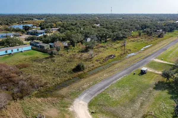 816 N Traylor Ave #Lot 32, Rockport, TX 78382