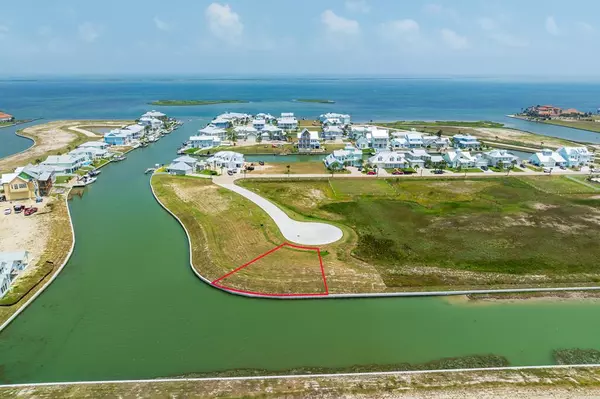 1065 Fiji Drive, Rockport, TX 78382