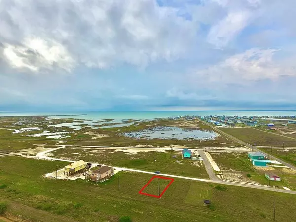 8 Bayview Loop, Rockport, TX 78382