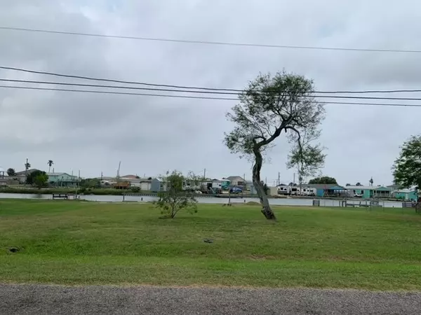 Rockport, TX 78382,525 Copano Cove Rd