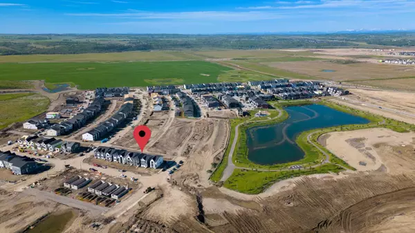 Calgary, AB T3S0L3,269 Rangeview WAY SE