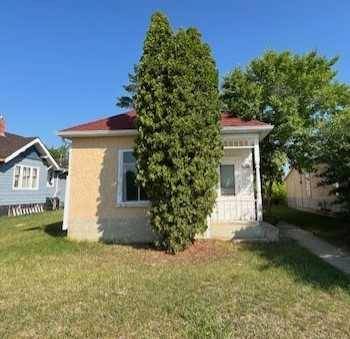 5028 51 ST, Hardisty, AB T0B 1V0