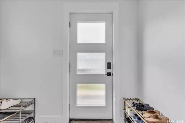 Saskatoon, SK S7L 0M3,415 29th STREET W