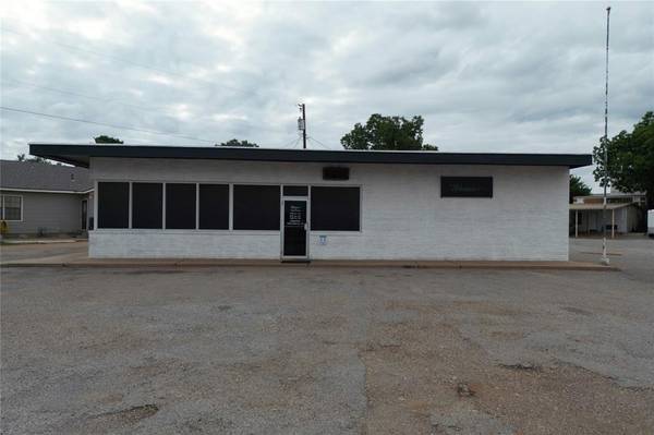 Paducah, TX 79248,1112 Easly Street