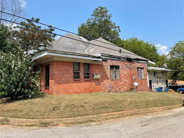 Marshall, TX 75670,1014 Mahone Street