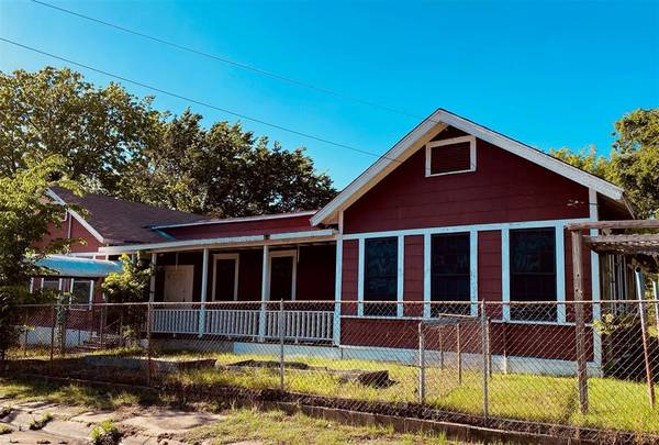 408 & 418 N Main Street, Paris, TX 75460