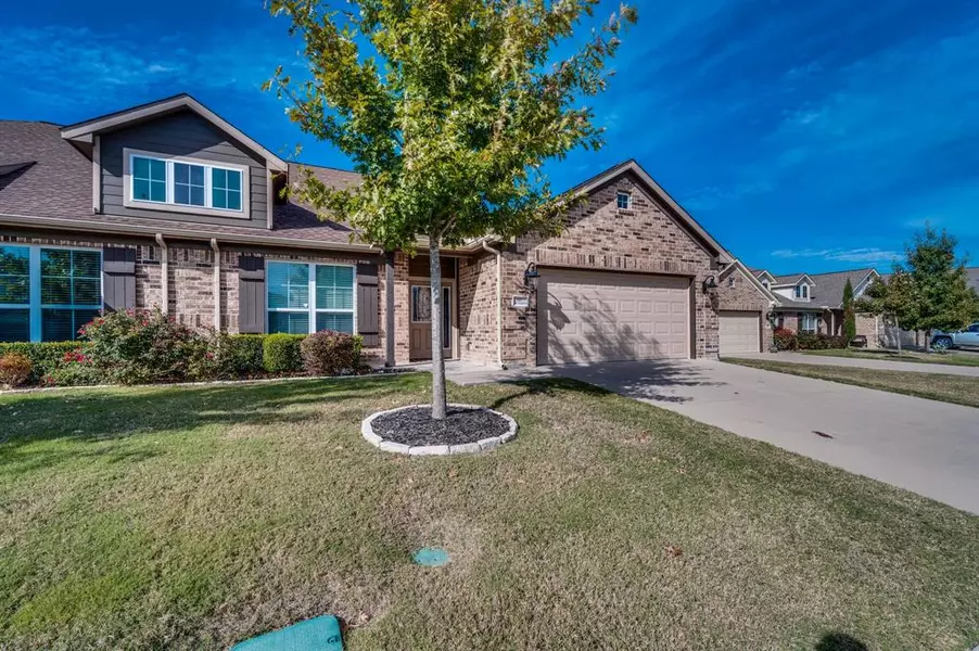 107 Terra Verde Court, Waxahachie, TX 75165