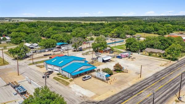 Eastland, TX 76448,300 E Main Street