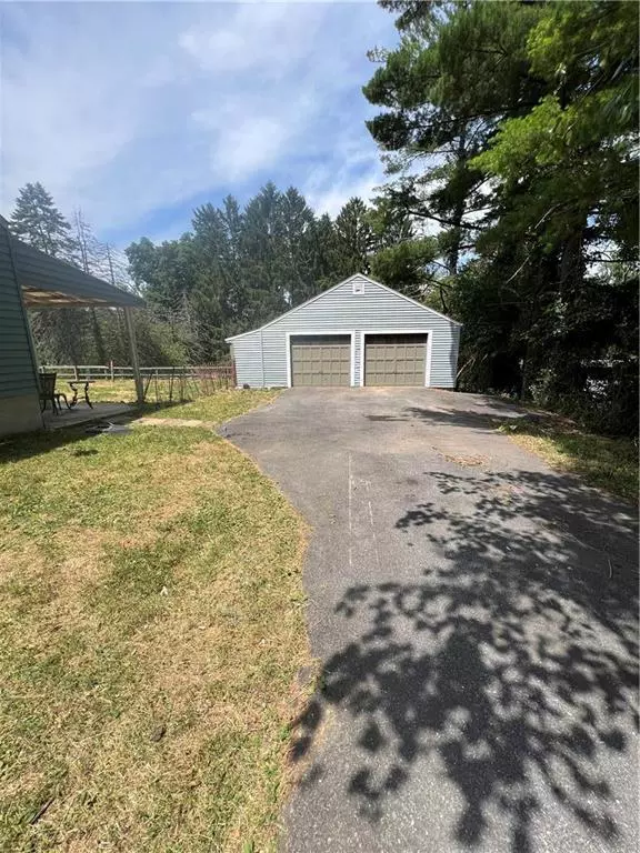 Lower Saucon Twp, PA 18015,1331 Stonesthrow Road