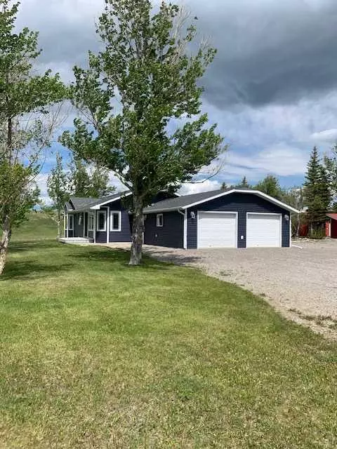 Lundbreck, AB T0K 1H0,1510 Twp 74