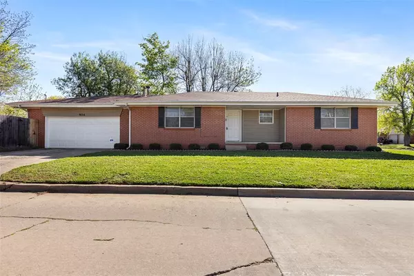 934 Vickie Drive, Del City, OK 73115