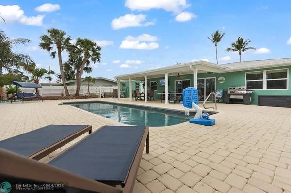 608 Malabar Avenue, Hutchinson Island, FL 34949