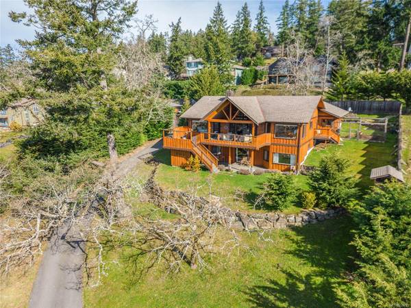 146 Sandpiper Pl, Salt Spring, BC V8K 2W5