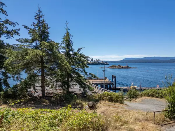 Pender Island, BC V0N 2M1,1201 Port Washington Rd