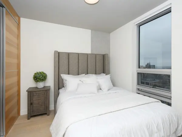 Victoria, BC V8V 0E3,989 Johnson St #1505