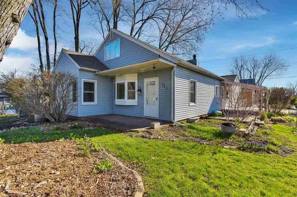 701 10th Ave, Coralville, IA 52241