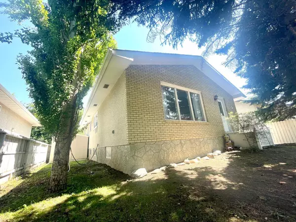 Calgary, AB T2E 4P1,206 11A ST Northeast