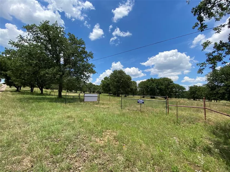 363 Pr 2955, Kopperl, TX 76652