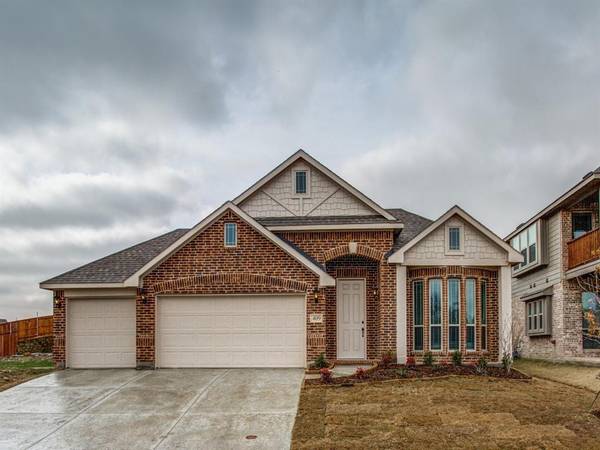 409 Oakcrest Drive, Justin, TX 76247