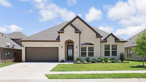 1009 KETTLEWOOD Drive, Justin, TX 76247