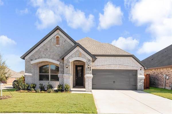 1016 Sagewood, Justin, TX 76247