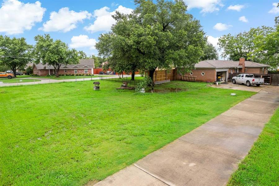 509 E Lamar Street, Royse City, TX 75189